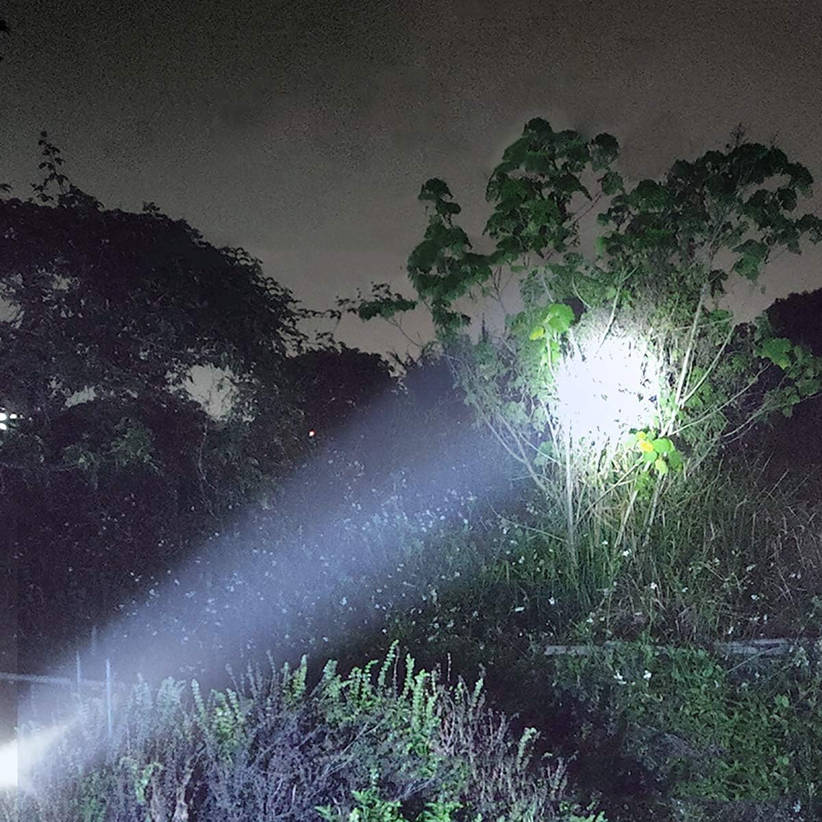 Lanternă Solară Portabilă